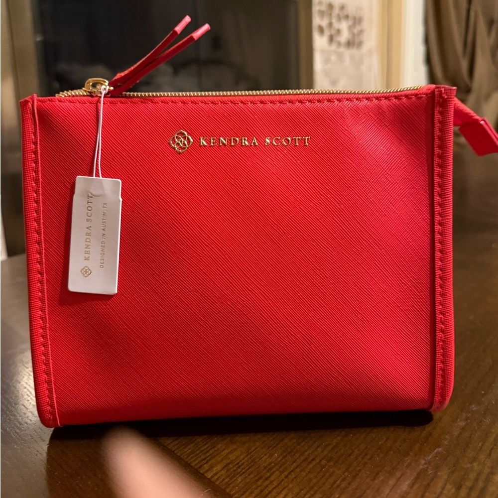 Kendra Scott Travel Pouch - red - Picture 10 of 12